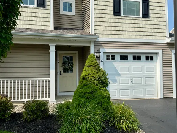 29 Treasures Place, Queensbury, NY 12804
