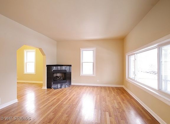 Living Room / Dining Room