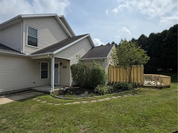5203 Cline Rd, Kent, OH 44240