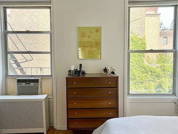 5th image of 189 Amity St #3