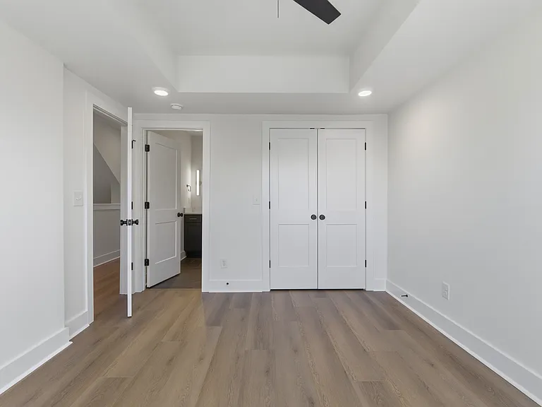 3965 Clifton Ave — Photo 14