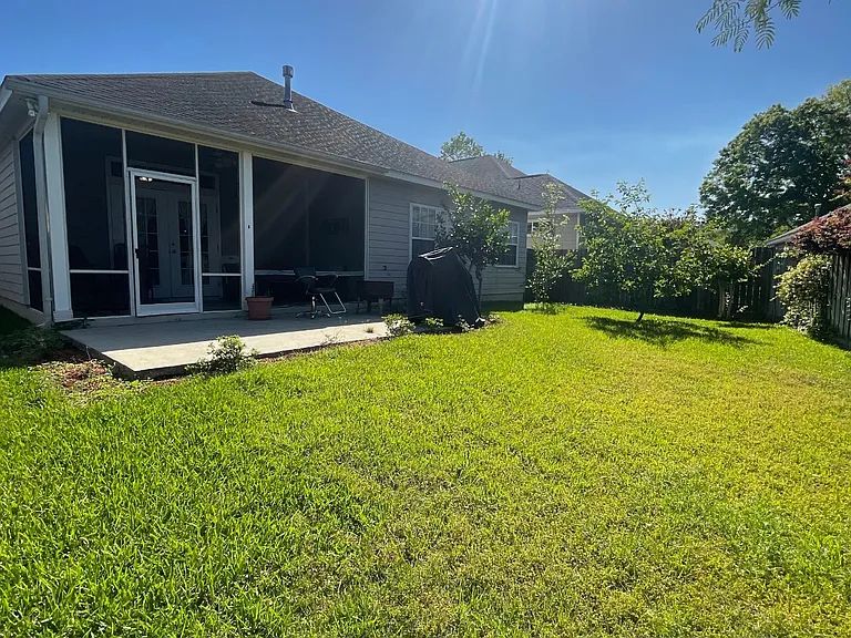 3408 Cameron Chase Dr — Photo 16