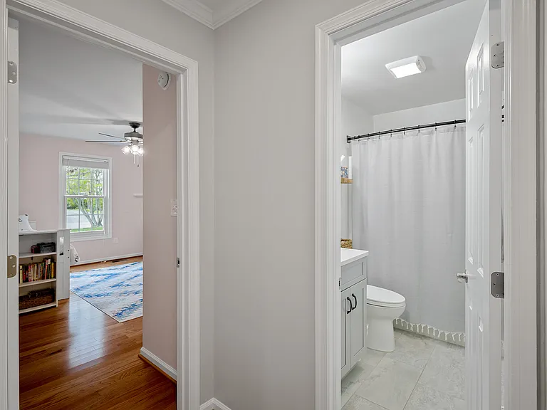 13209 Sir Scott Dr — Photo 32