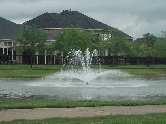 Refreshing lakes & breathtaking views