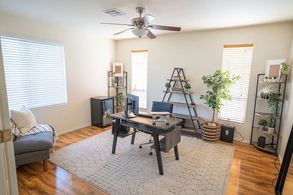 3 bed, 1479 sqft, $2,500 — Photo 4