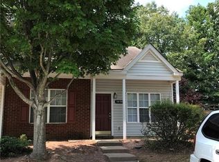 5638 Kimmerly Woods Dr, Charlotte, NC 28215