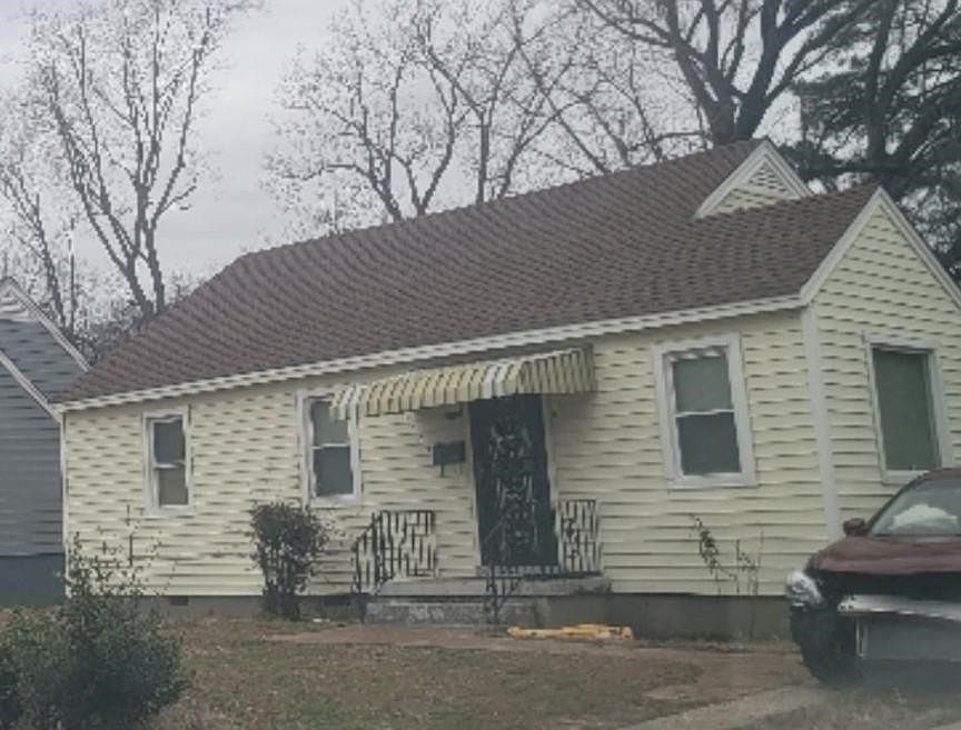 1st image of 1759 S Wellington St