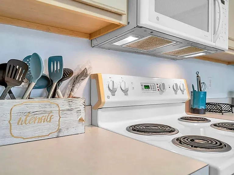 2173 Acadia Greens Dr — Photo 16