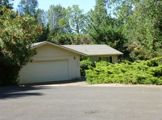 12804 Roadrunner Dr, Penn Valley, CA