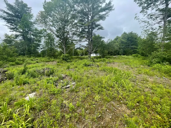400 Coopers Mills Road, Windsor, ME 04363