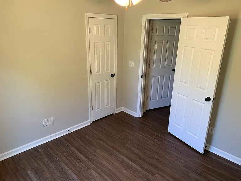 118 Clairmont Dr — Photo 8