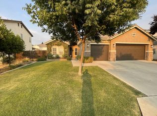 2890 N Dee Ann Ave, Fresno, CA