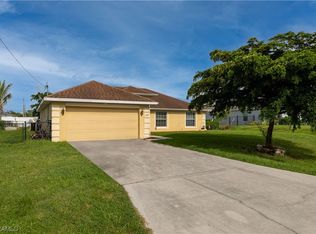 3725 NE 23rd Ave, Cape Coral, FL 33909