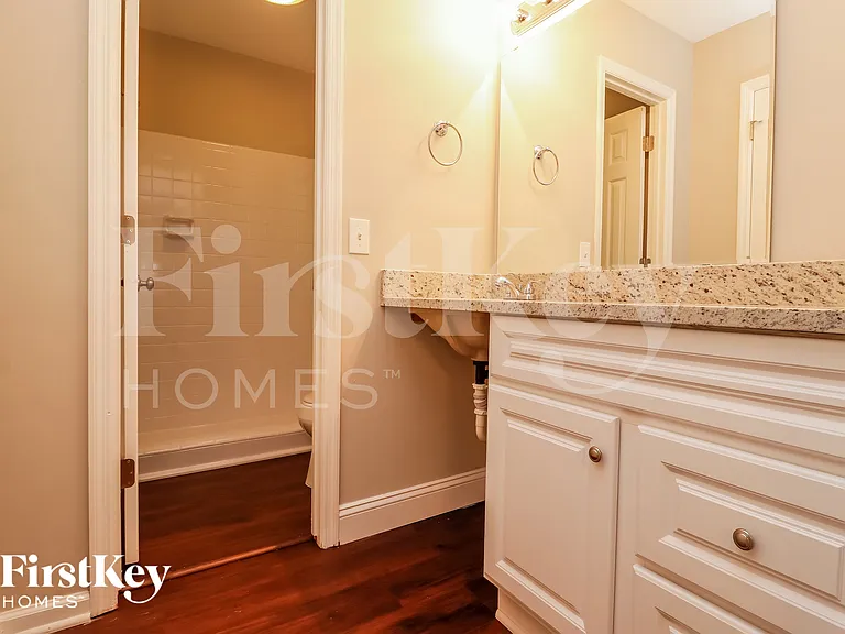 104 Beaumont Ct — Photo 14