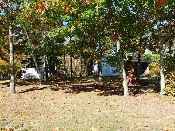 5th image of 372 Wolfboro Road