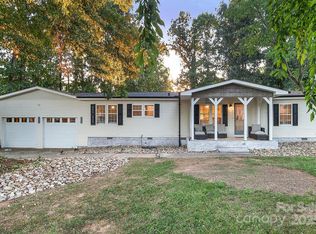 104 Dogwood Ln, Mount Gilead, NC 27306