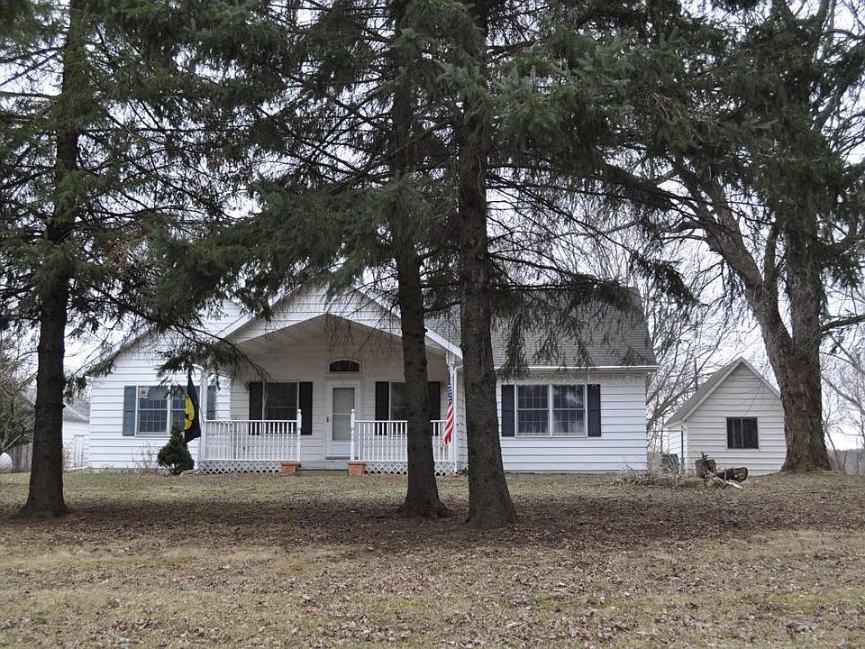 1st image of 61756 190th Ave