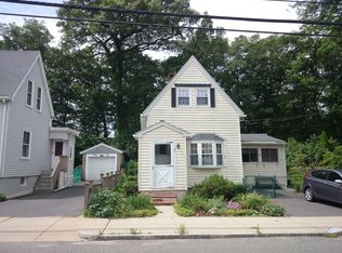 43 Edgemere Rd, West Roxbury, MA 02132
