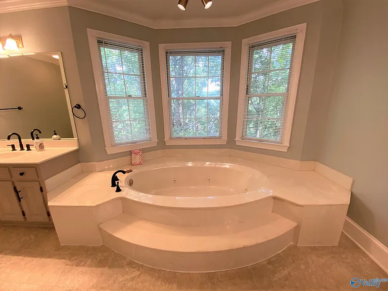 10103 Shadow Wood Dr SE — Photo 29