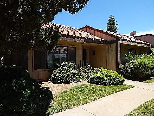 1st image of 1733 W Santa Ana Ave