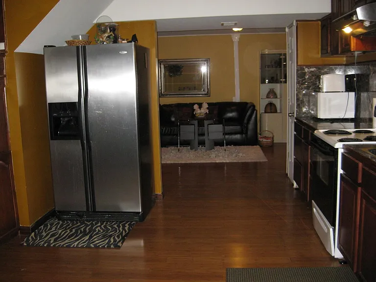 9910 Farm Pond Rd — Photo 14