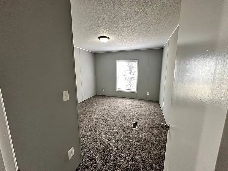 7874 State Highway 395 — Photo 36