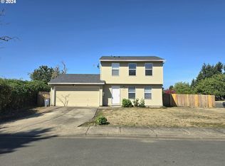 1015 Orchard Ln, Woodburn, OR 97071