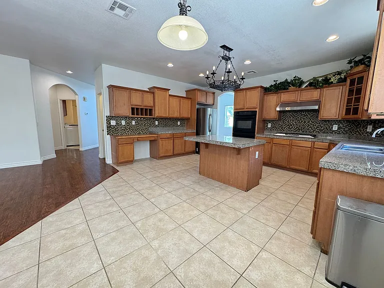 3055 Costa Miole Dr — Photo 10
