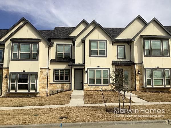 1st image of 16072 Doe Lake Dr
