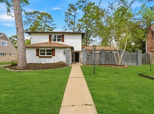 206 W North Hill Dr, Spring, TX 77388