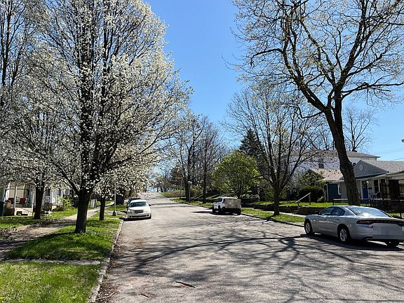 5th image of 2300 Glen Ct