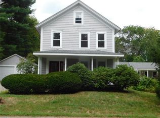 82-98 Benefit St, Coventry, RI 02827