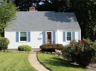 36 Oakdale St, Wethersfield, CT 06109