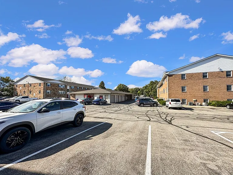 802 N Davidson St — Photo 12