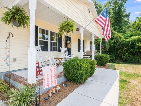 102 Appleton Lane, Richlands, NC 28574