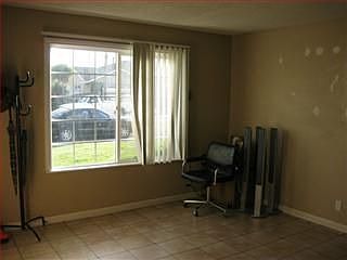 2nd image of 3063 Humbolt Ave