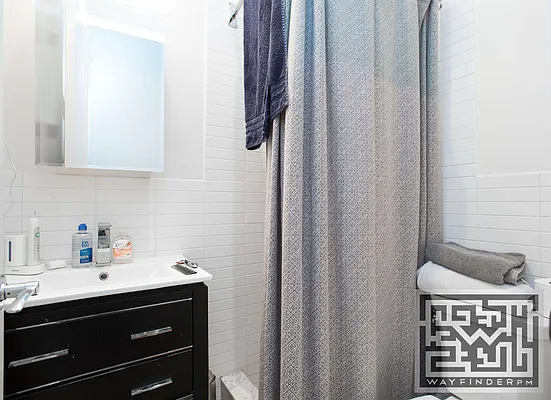 Rented by OGI Management | media 25