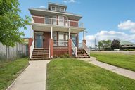 7372 Cameron St-0506-001.jpg