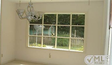3rd image of 2325 Clare Dr #6