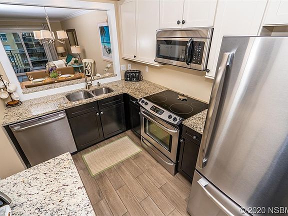 4th image of 4151 S Atlantic Ave APT 409