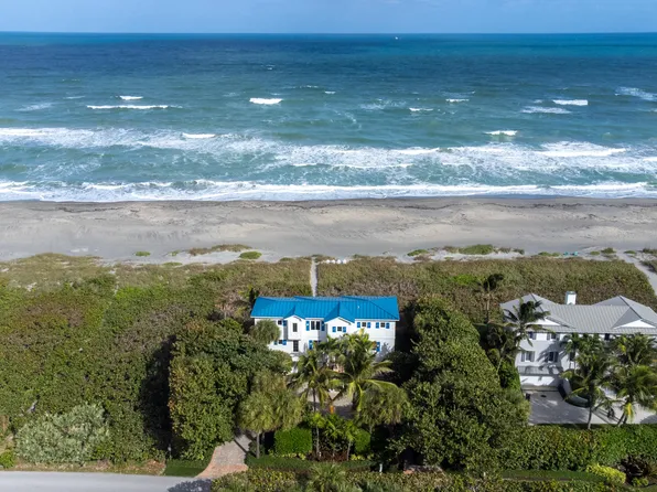 113 N Beach Road, Jupiter Island, FL 33455