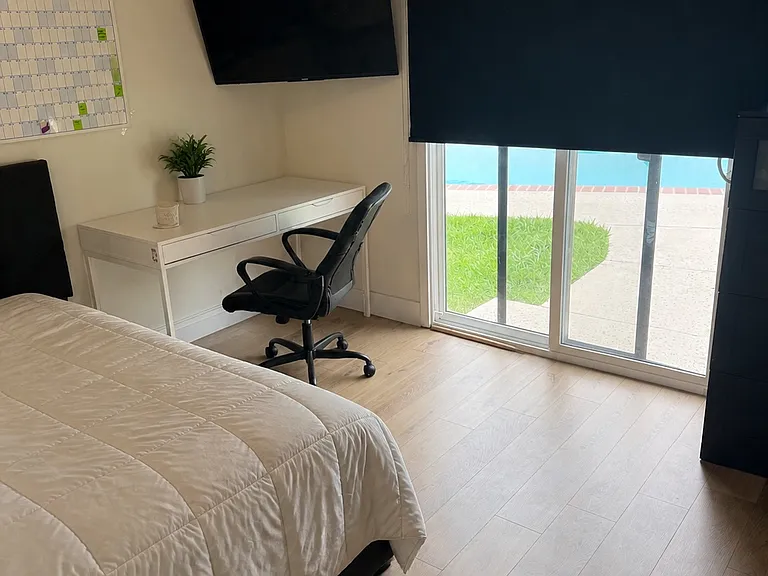 524 E Navilla Pl — Photo 5