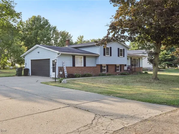 24 Monique Cir, Marshallville, OH 44645