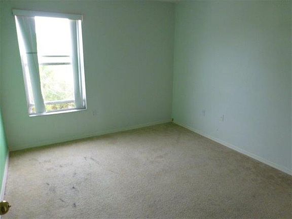 4th image of 629 Elbridge Dr