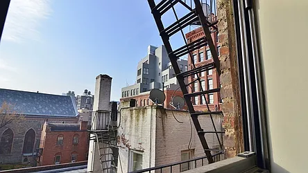 Rented by Park Property Advisors