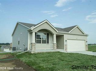 8945 Greenway Dr, West Des Moines, IA 50266