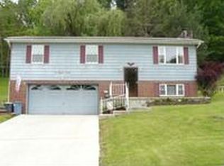 219 Pine Cir, Dunbar, WV 25064