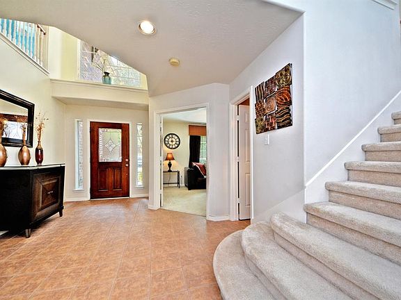 4th image of 3979 Inglewood Cir