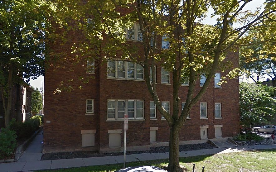 1st image of 1902 E Linnwood Ave