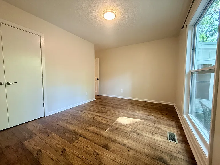 5761 Waterwood Dr — Photo 11